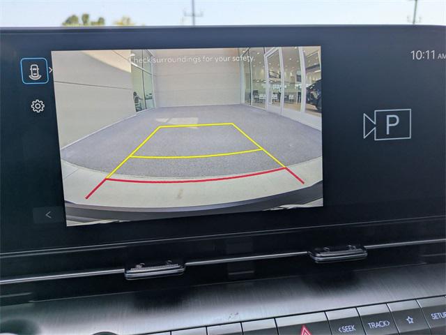 2026 Hyundai Kona SEL photo 8