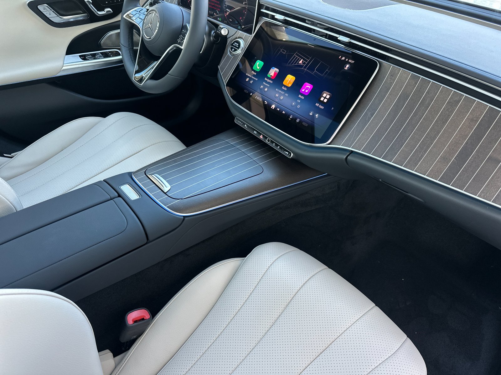 2026 Mercedes Benz E 350 4MATIC Sedan photo 15