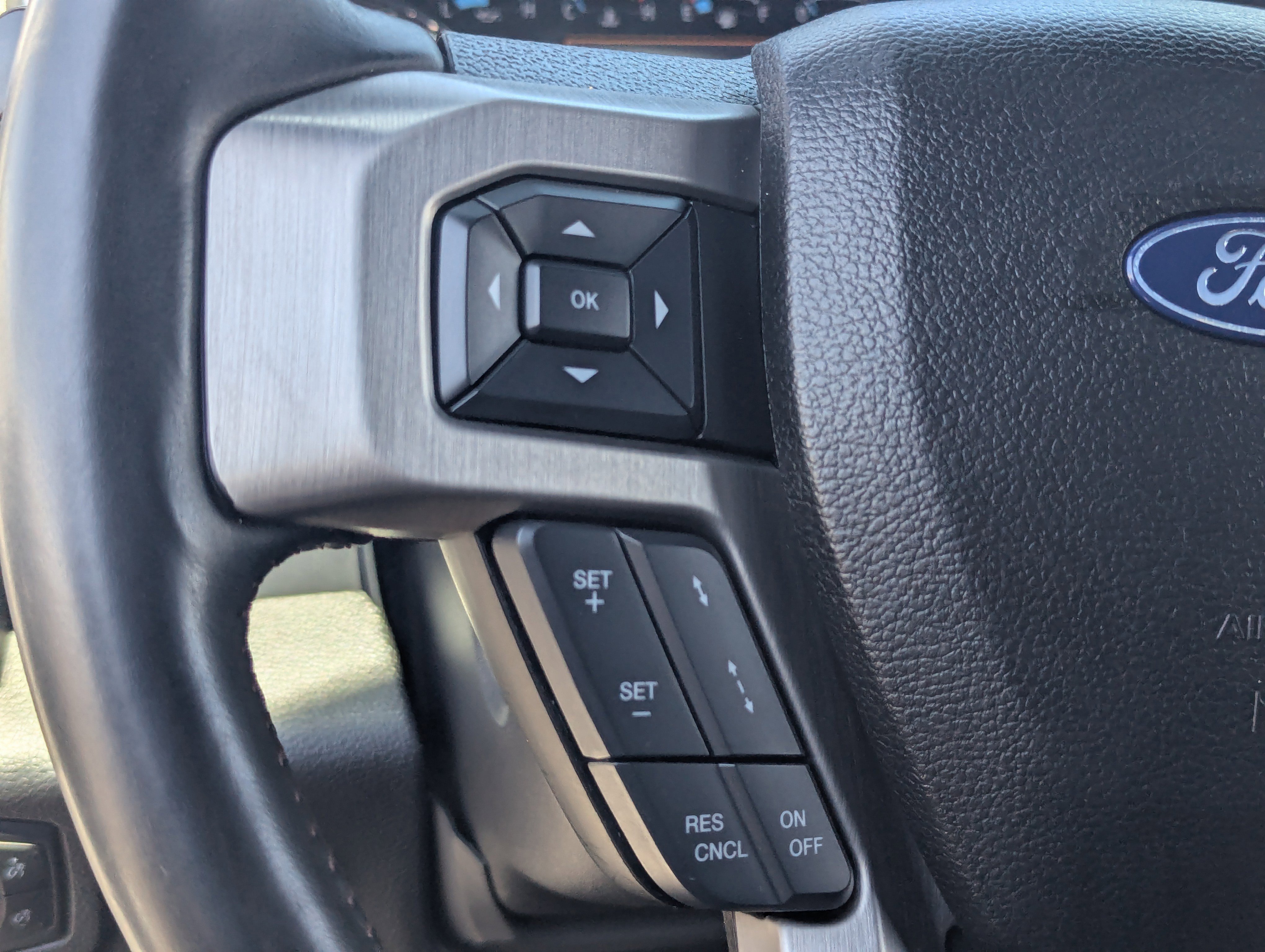 2020 Ford F-250 Platinum photo 4