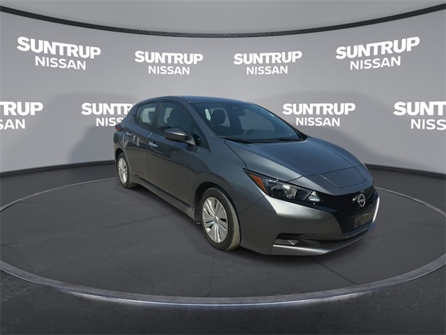 Used 2023 Nissan Leaf S with VIN 1N4AZ1BV0PC561516 for sale in St. Louis, MO