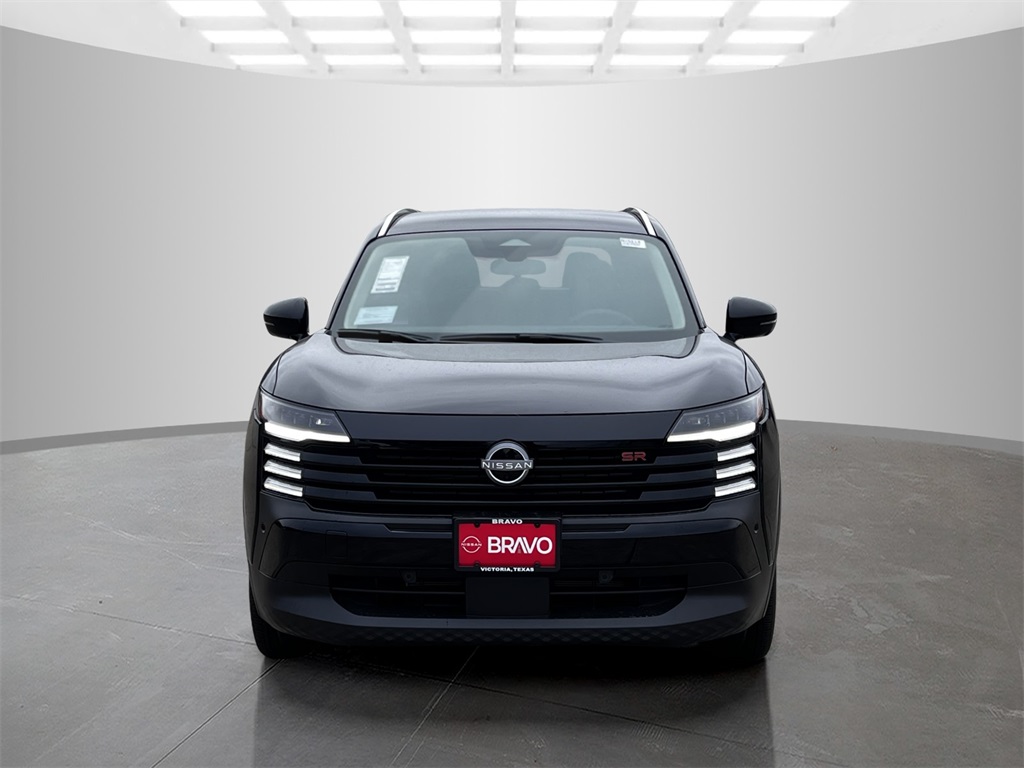 2025 Nissan Kicks SR photo 2