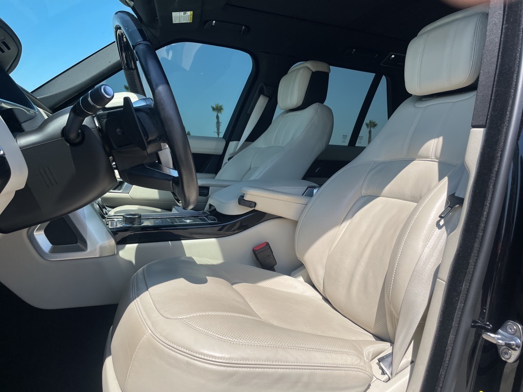 2021 Land Rover Range Rover P525 HSE HSE Westminster Edition photo 4