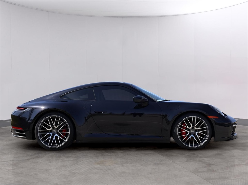 2021 Porsche 911 4S photo 4