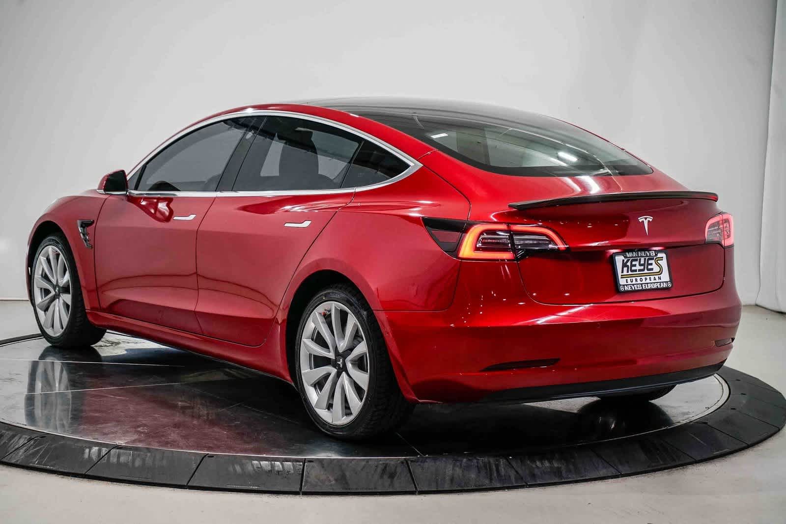 Used 2019 Tesla Model 3 Base with VIN 5YJ3E1EAXKF429446 for sale in Los Angeles, CA