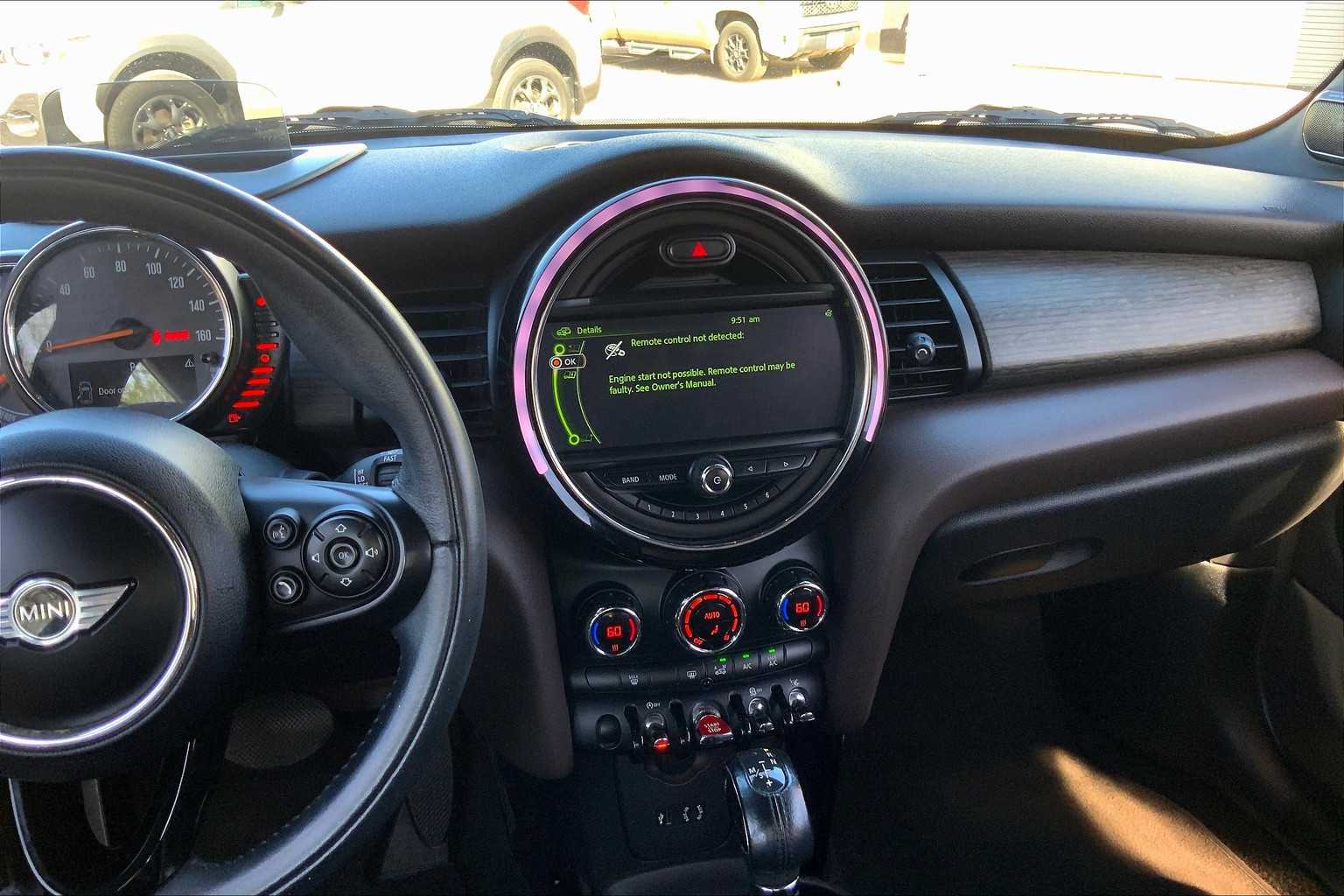2016 Mini Cooper Hardtop 4 Door S photo 6