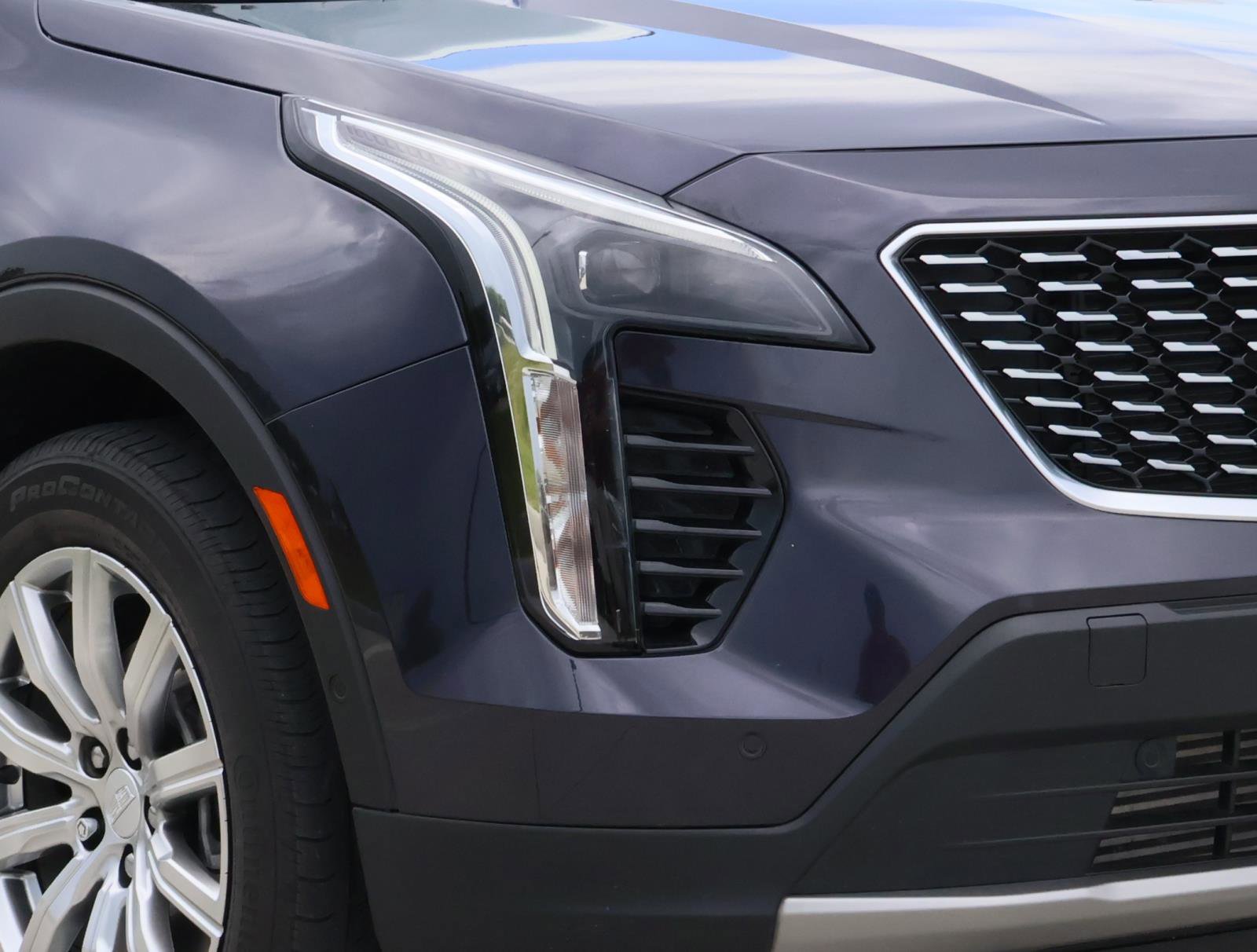 2022 Cadillac XT4 Premium Luxury photo 8