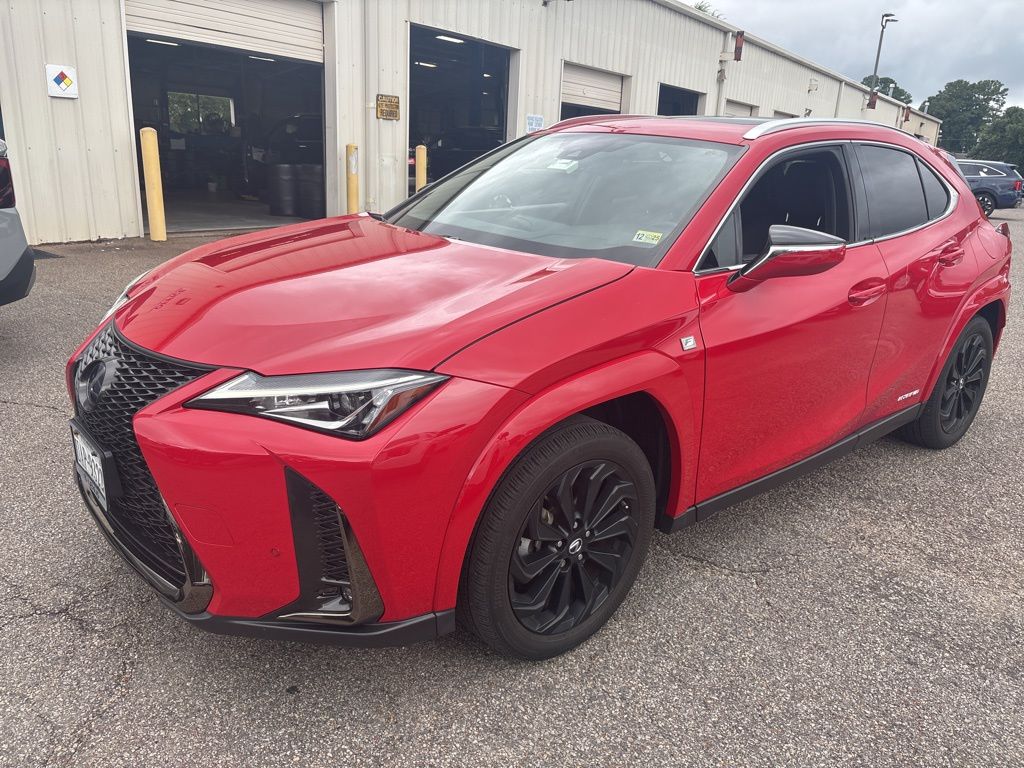 2022 Lexus UX 250h F SPORT photo 3