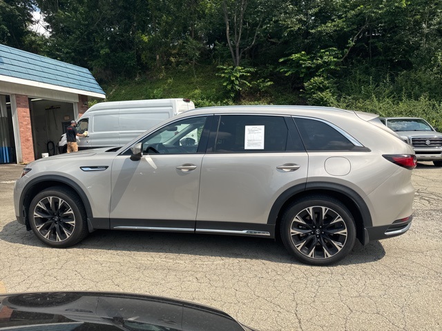 2024 Mazda CX-90 Premium photo 17