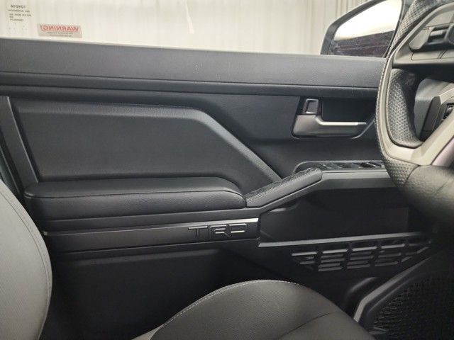 2024 Toyota Tacoma 4x4 Double Cab photo 11
