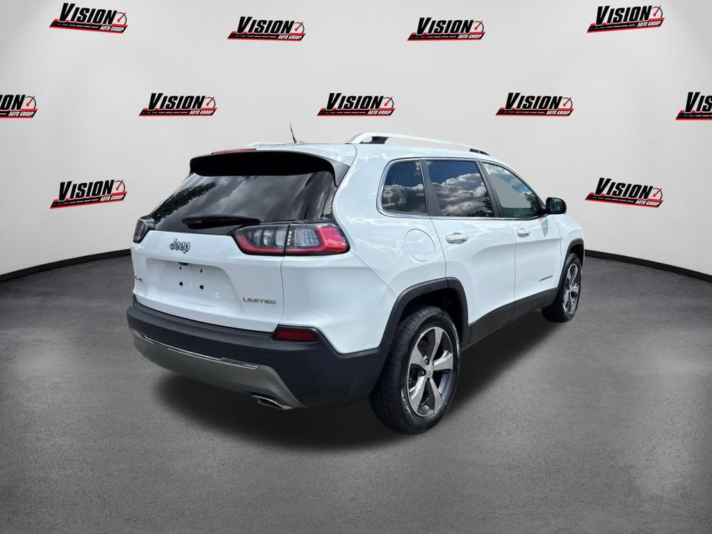 2019 Jeep Cherokee Limited photo 3