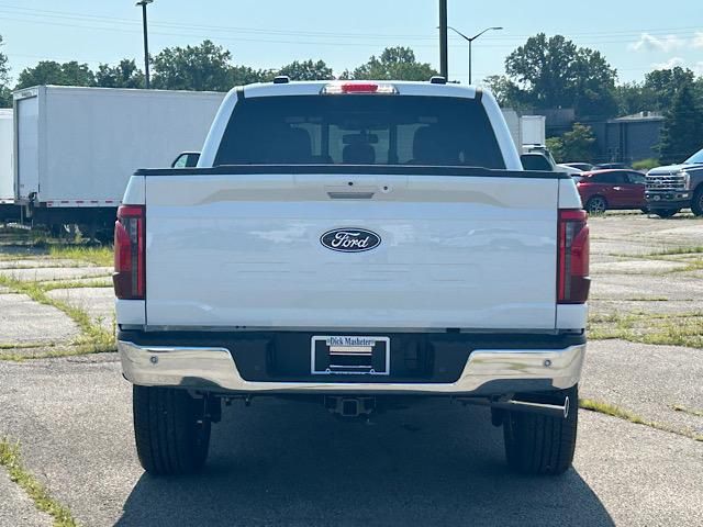 2025 Ford F-150 XLT photo 9