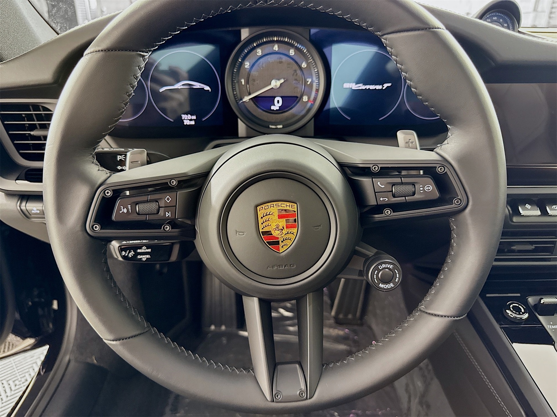 2024 Porsche 911 T photo 10