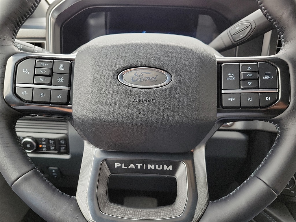 2025 Ford F-350 photo 23