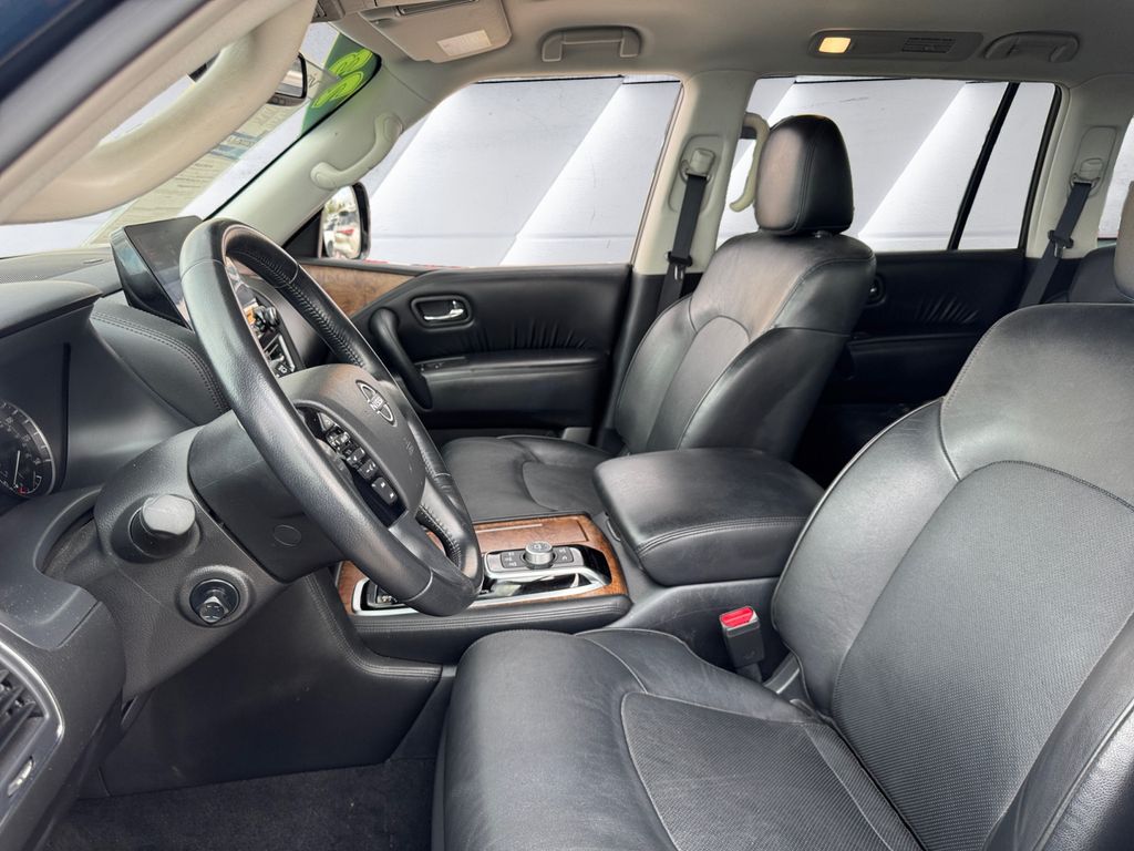 2023 Nissan Armada SL photo 7