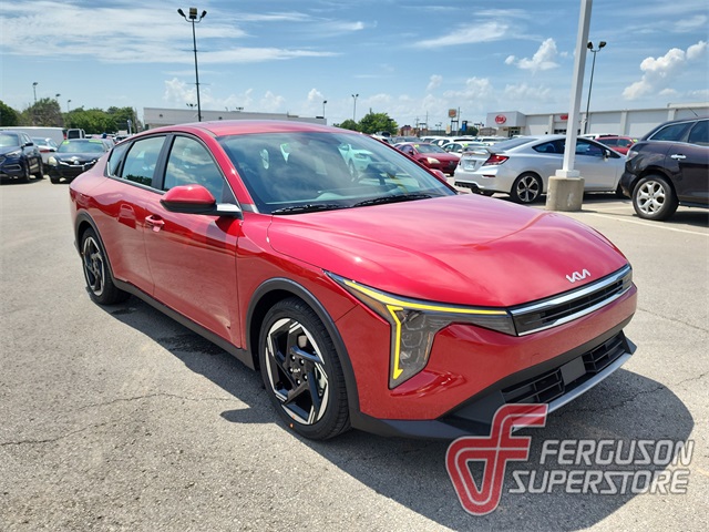 2025 Kia K4 EX's photo