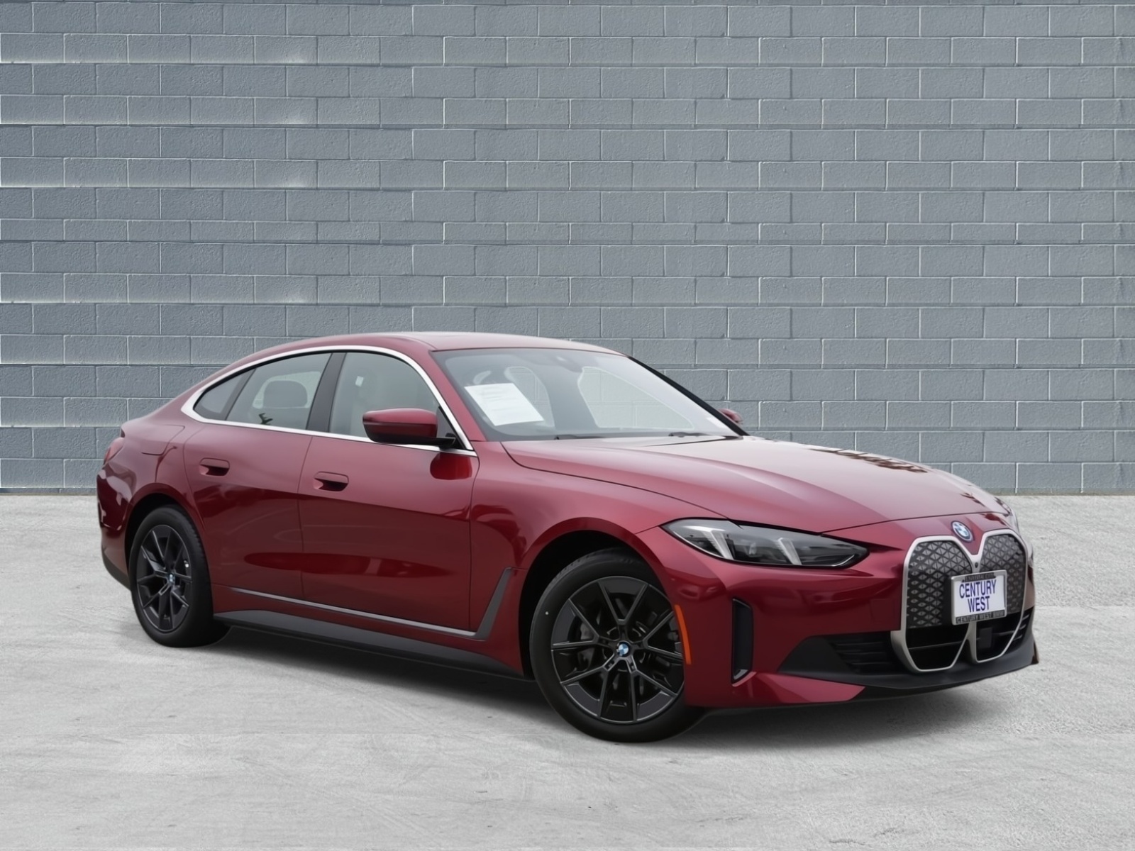 2025 BMW i4 40's photo