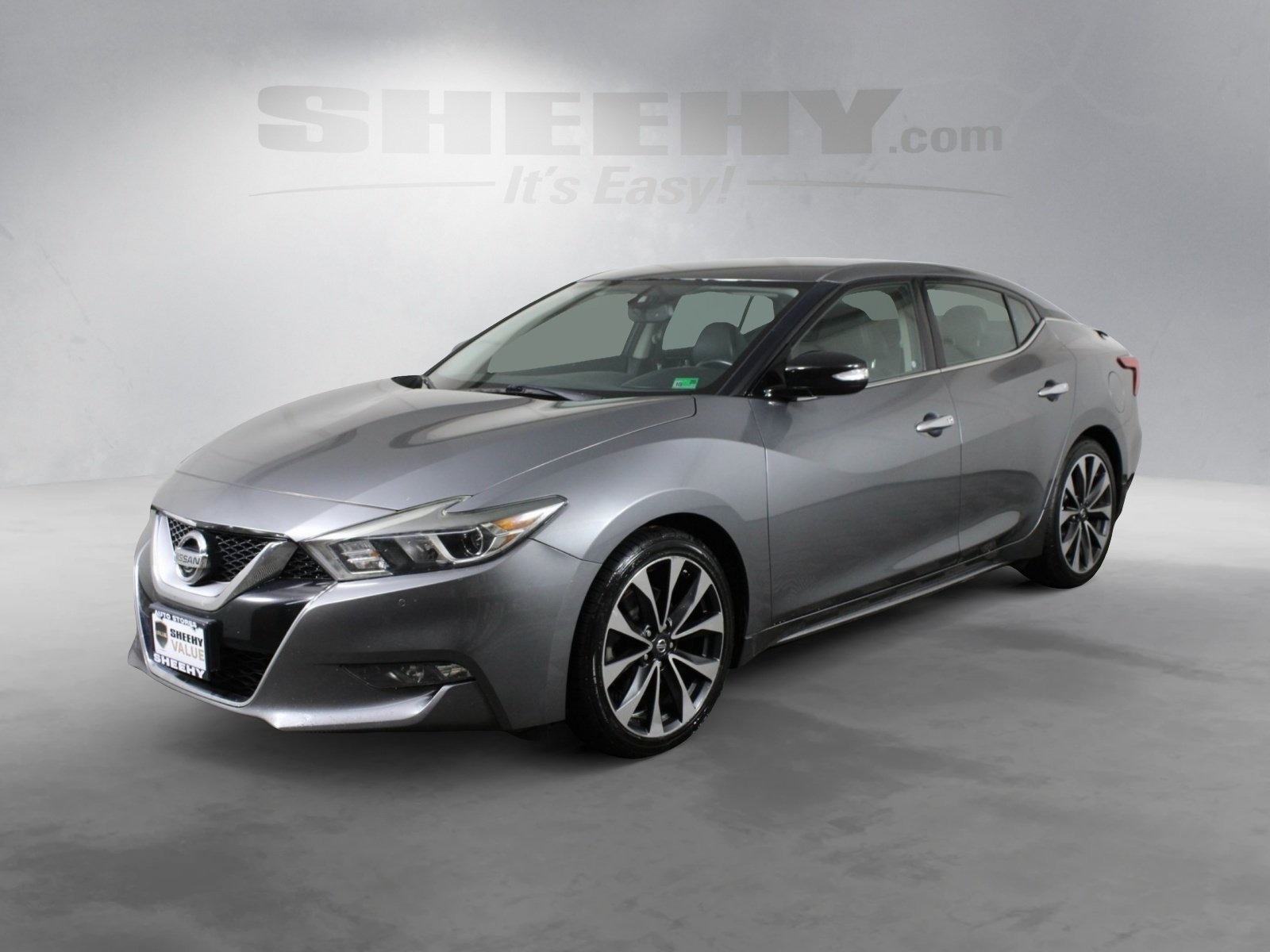 2016 Nissan Maxima SR photo 2
