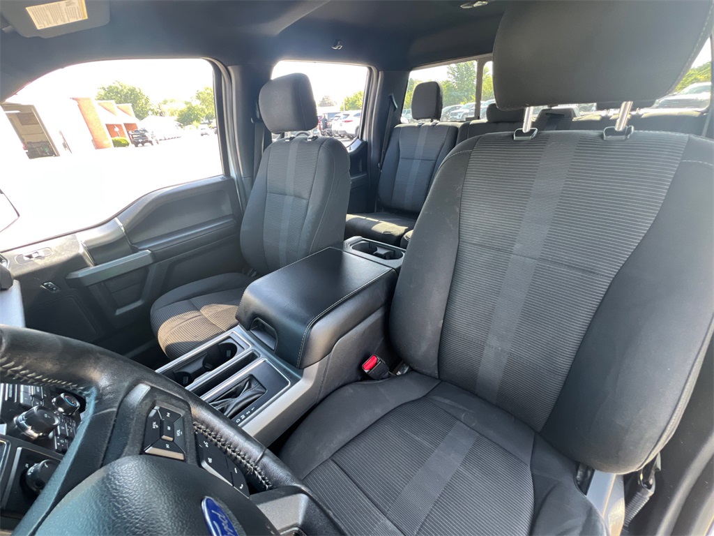 2017 Ford F-150 XLT photo 31