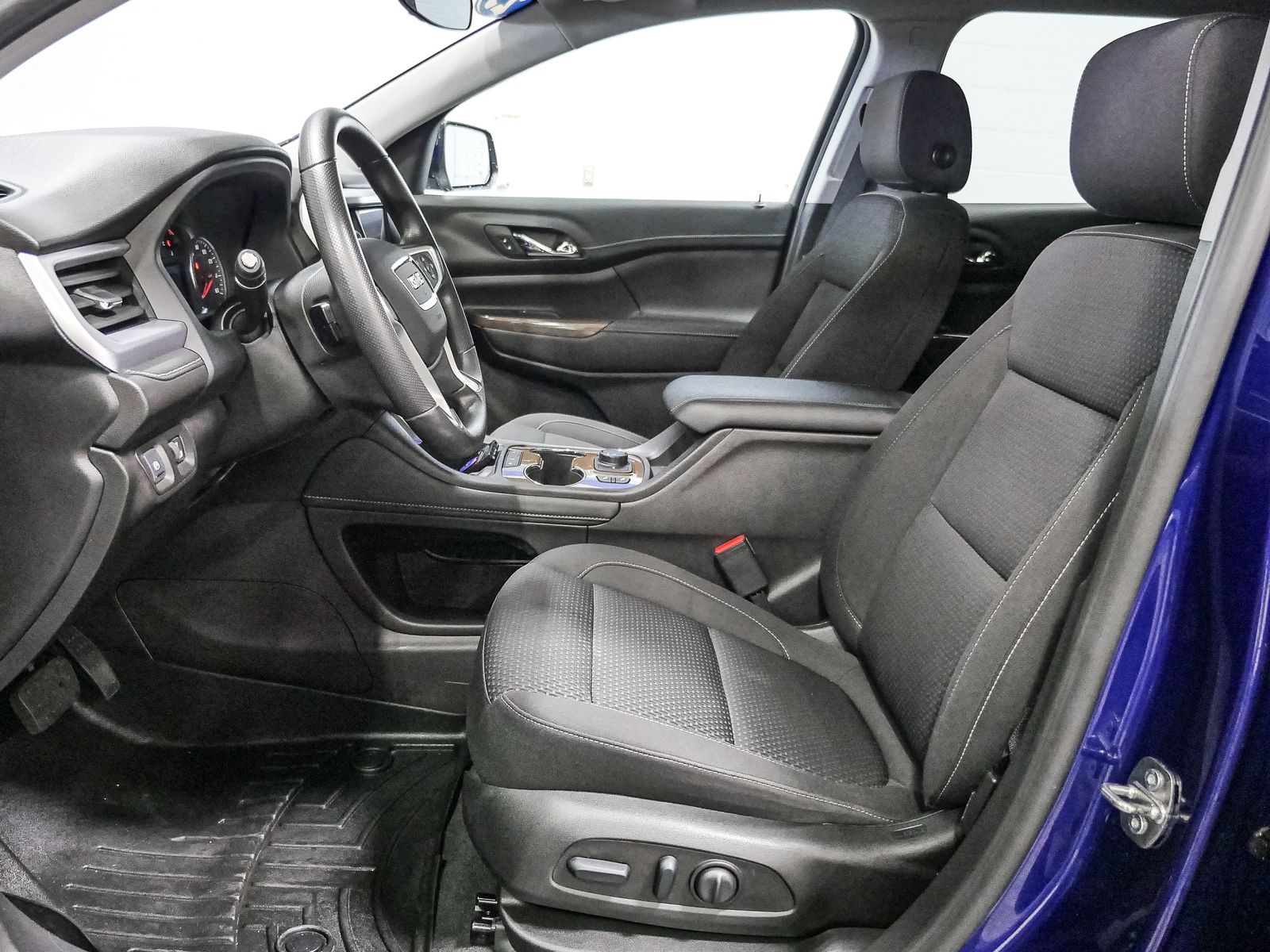 2023 Gmc Acadia SLE photo 20