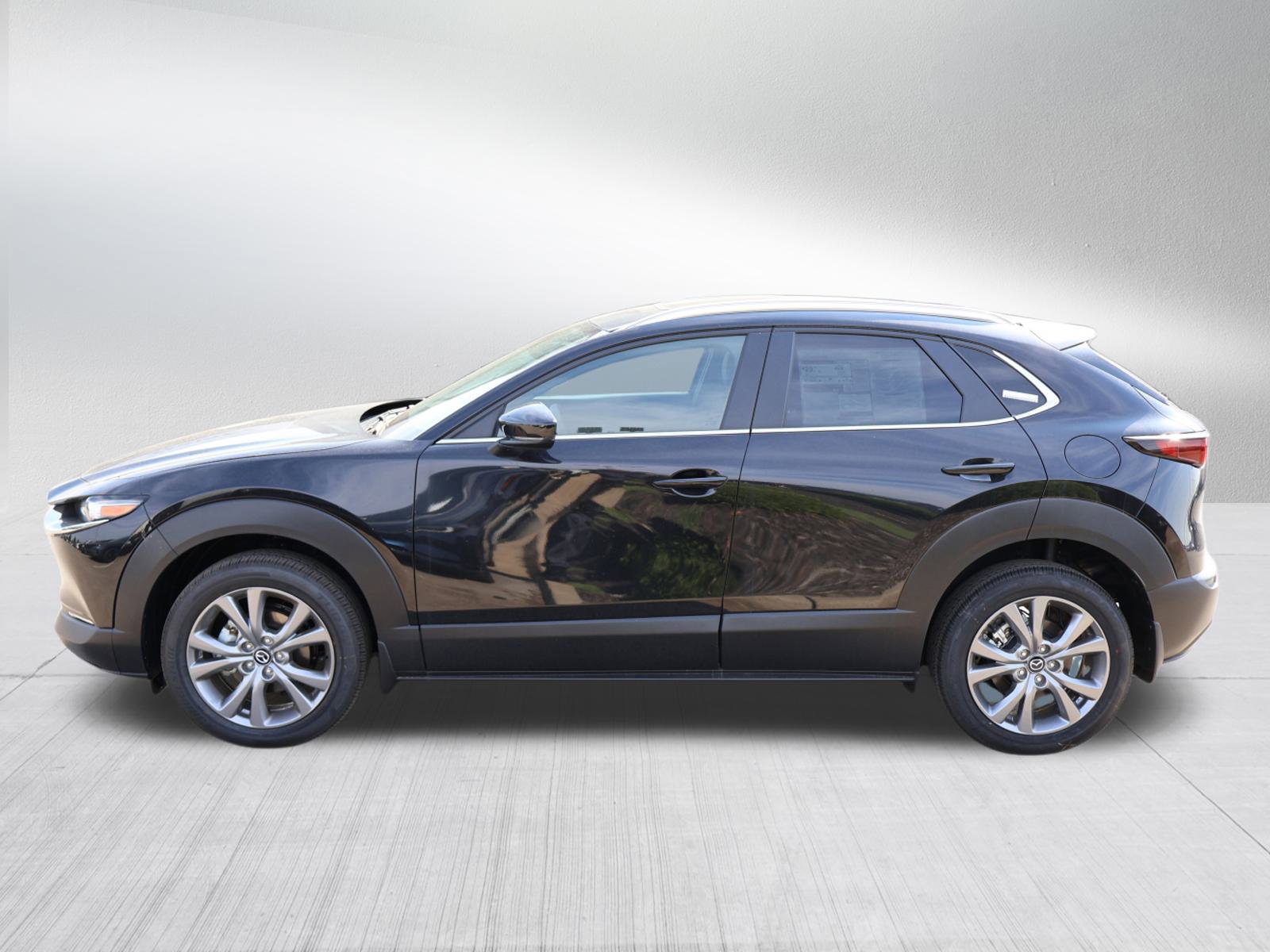 2025 Mazda CX-30 2.5 S Preferred photo 4