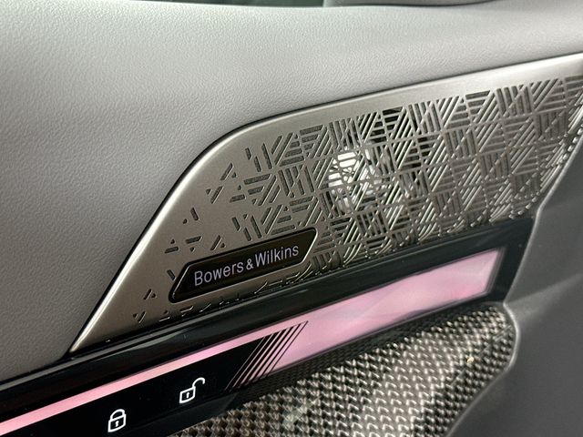 2026 Bmw 550e xDrive photo 19