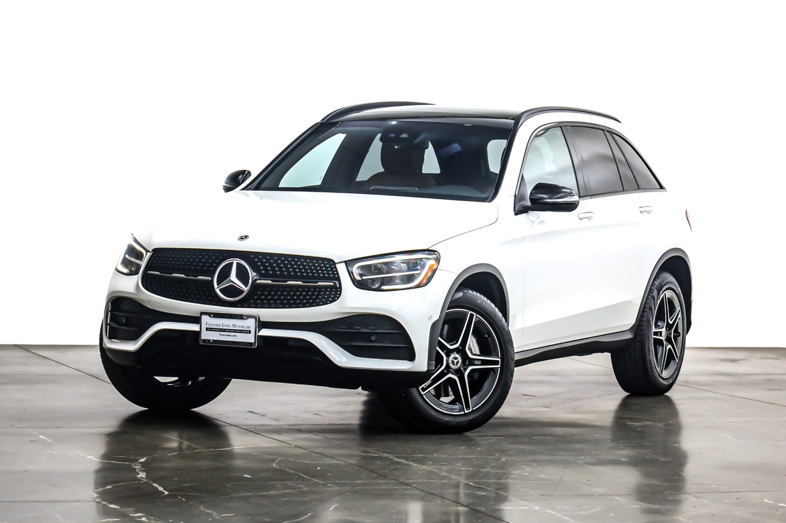 2022 Mercedes-Benz GLC GLC300's photo