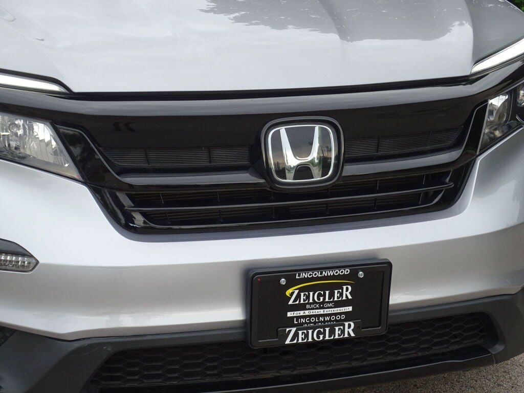 2021 Honda Pilot Special Edition photo 5