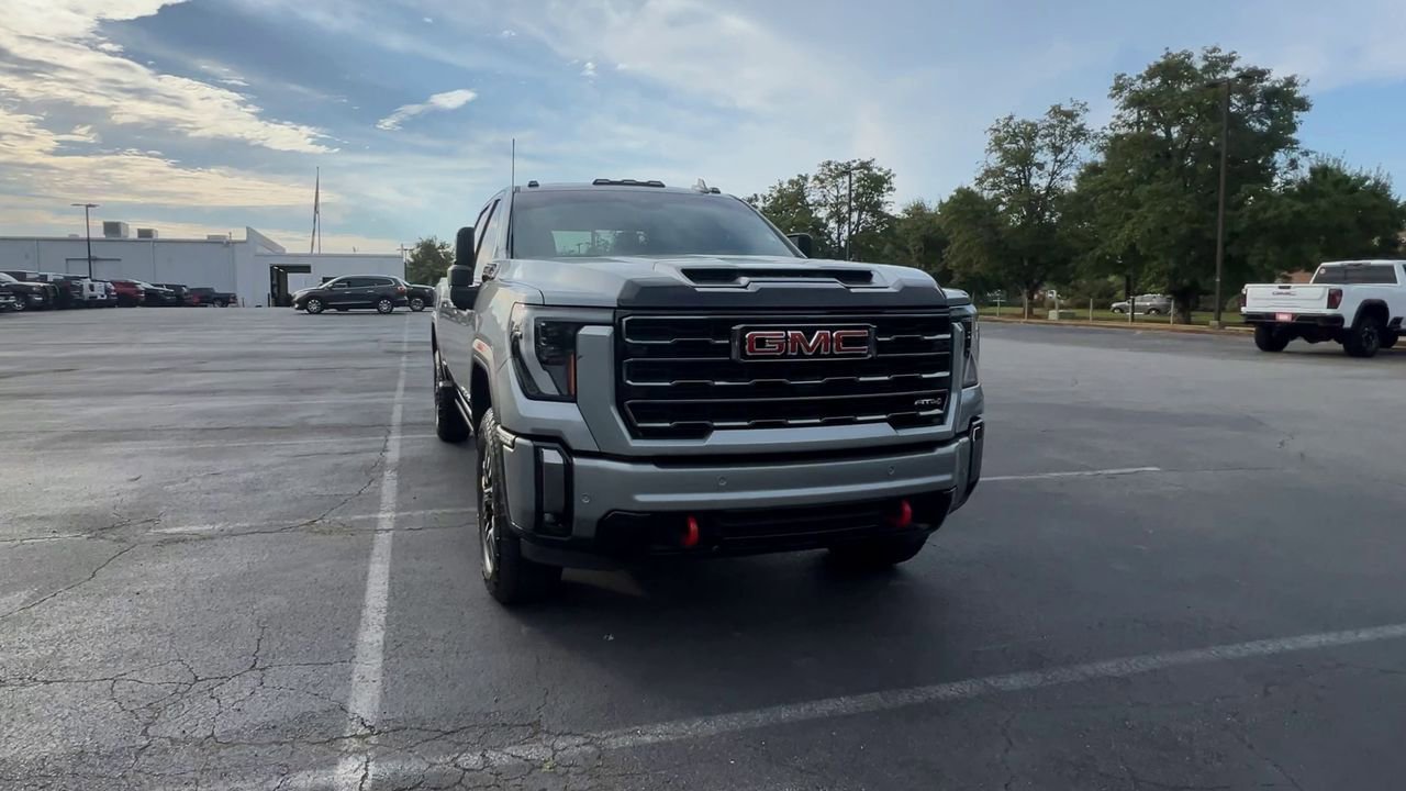 2024 Gmc Sierra 2500 HD AT4 photo 3
