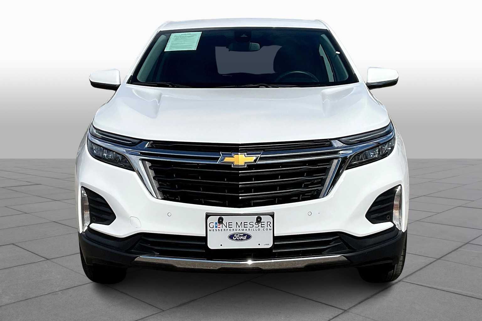 2024 Chevrolet Equinox LT photo 3