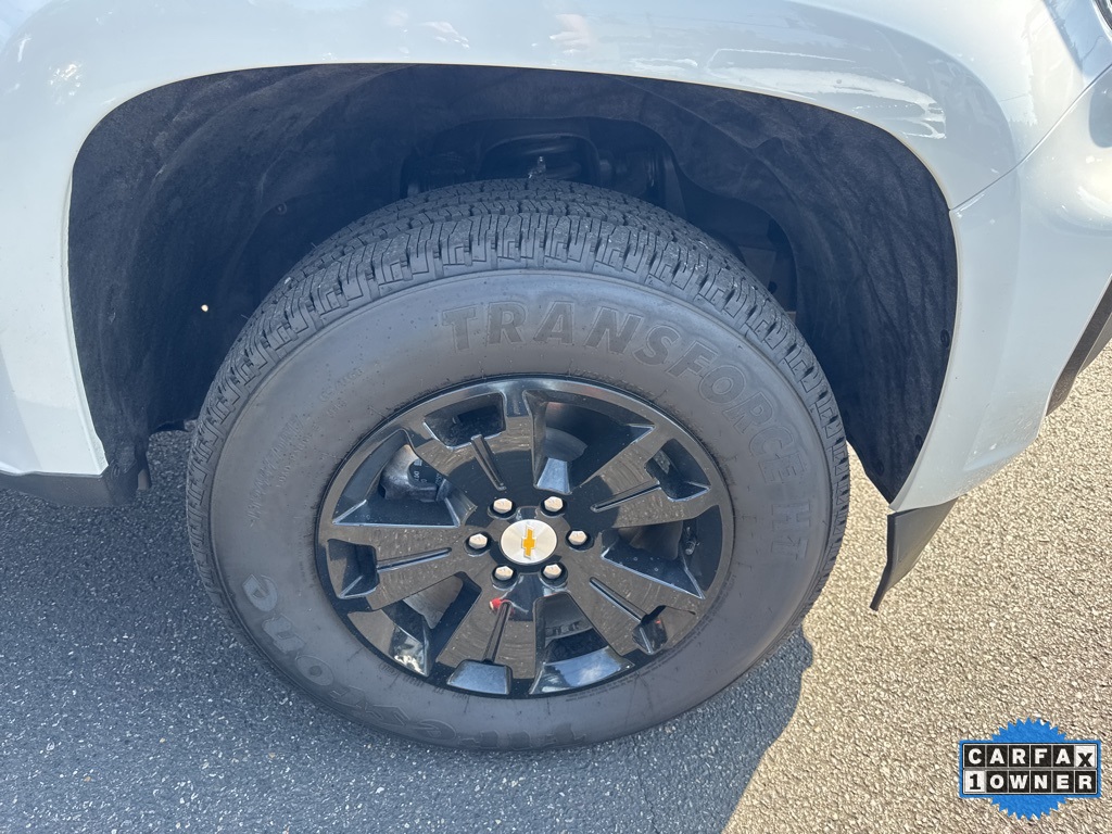 2022 Chevrolet Colorado LT photo 9