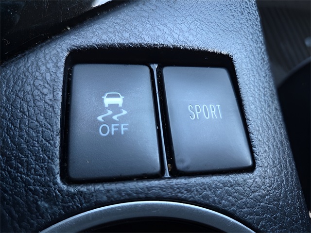 2014 Toyota Corolla Plus photo 25