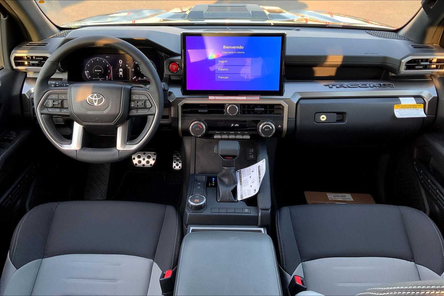 2025 Toyota Tacoma TRD Sport photo 2