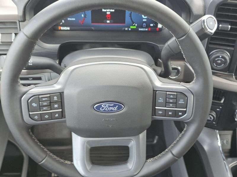 2024 Ford F-150 XLT photo 16