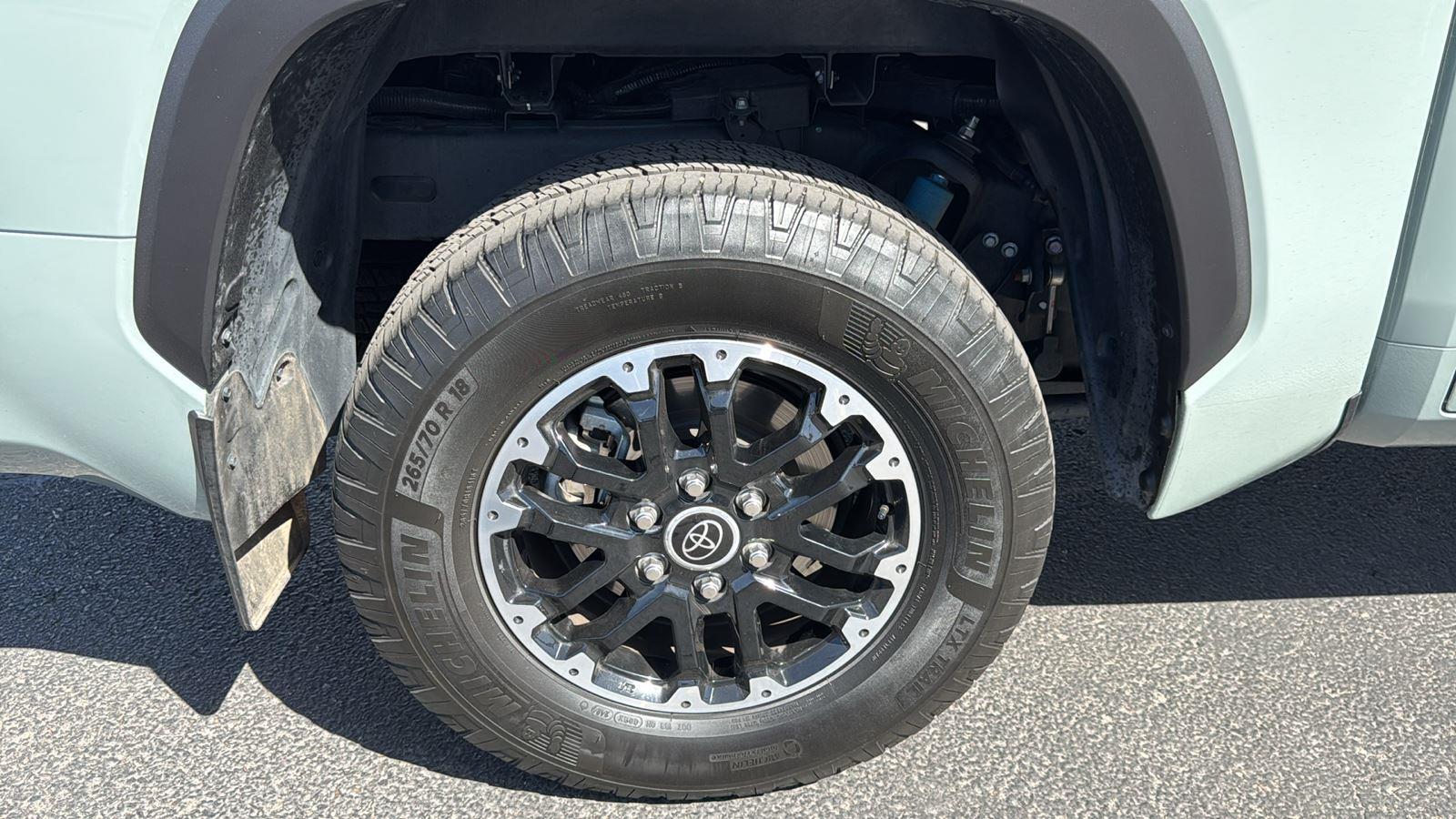 2024 Toyota Tundra SR5 photo 9