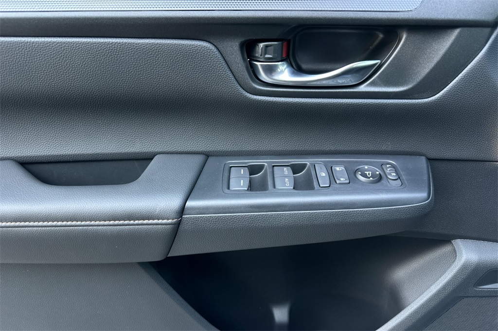 2026 Honda CR-V Sport photo 11