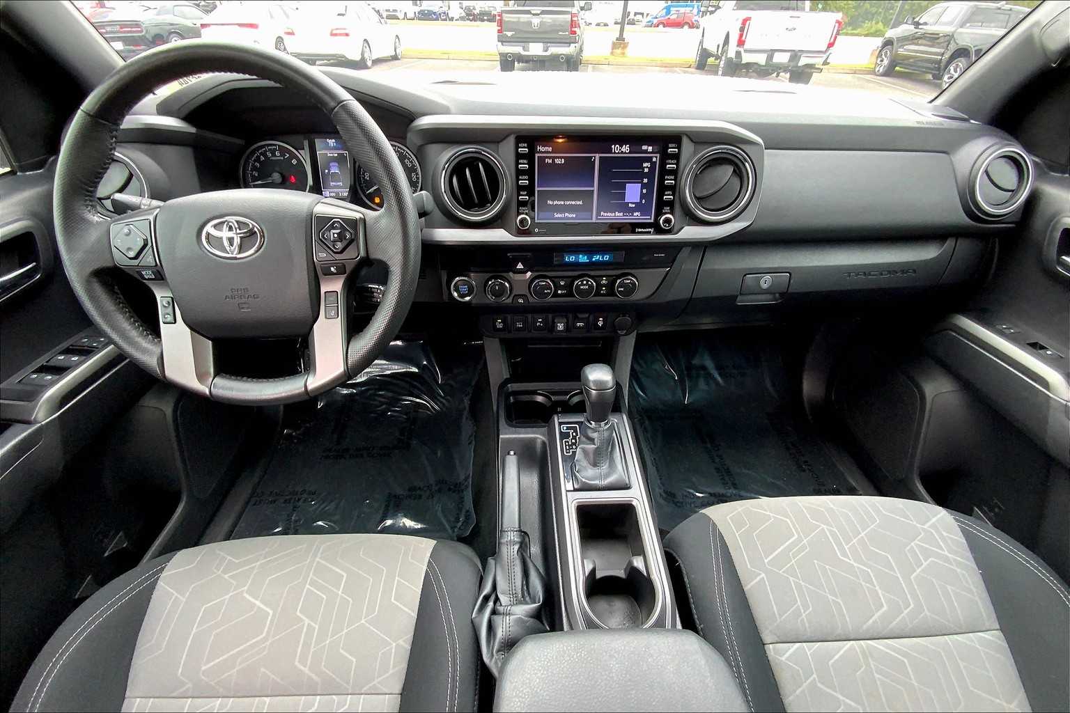 2023 Toyota Tacoma TRD photo 14