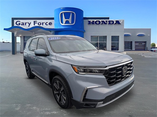 2023 Honda Pilot Elite's photo