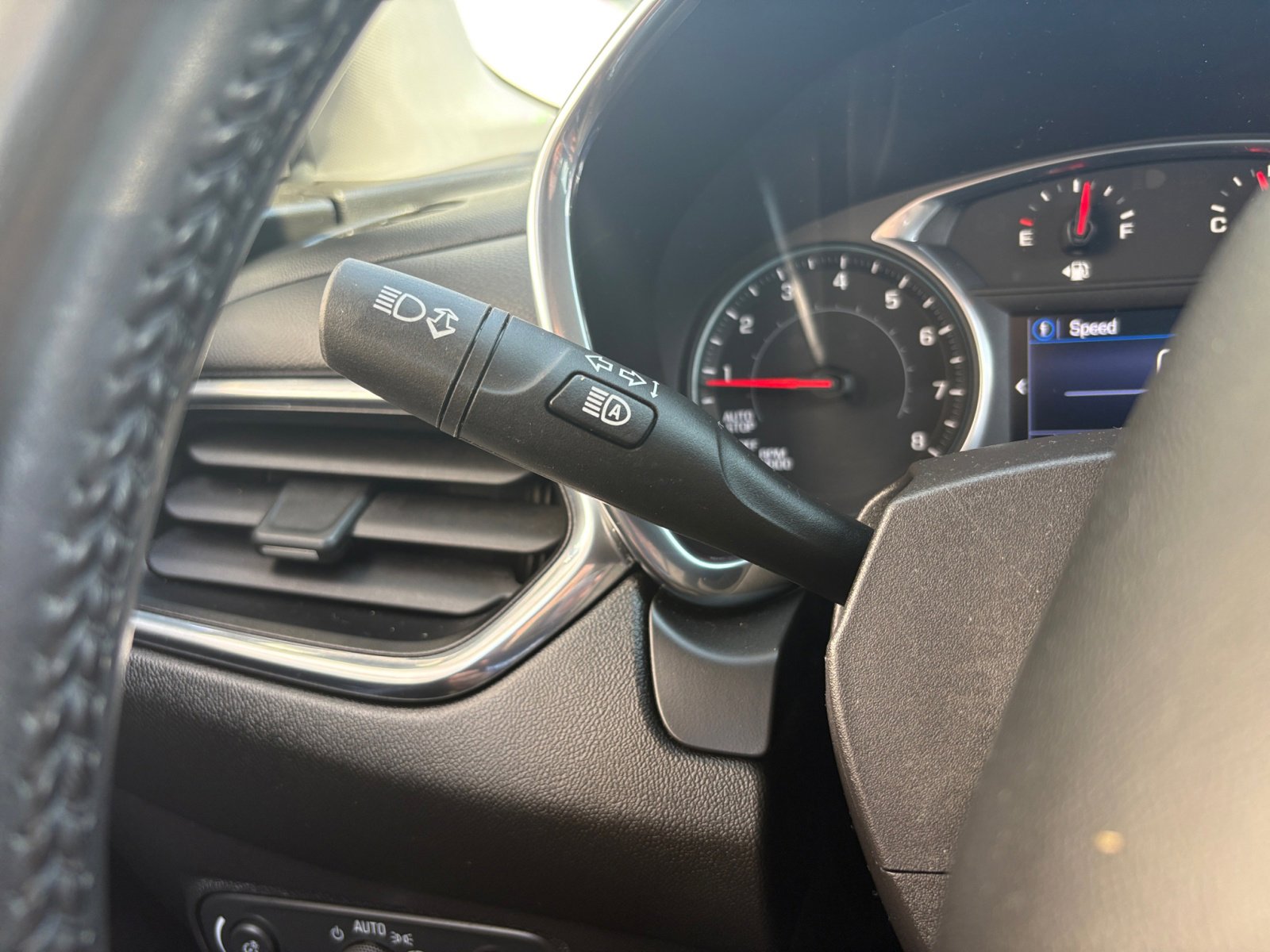 2021 Chevrolet Equinox LT photo 18