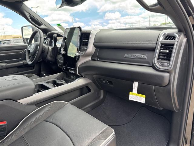 2025 Ram 2500 Laramie photo 24