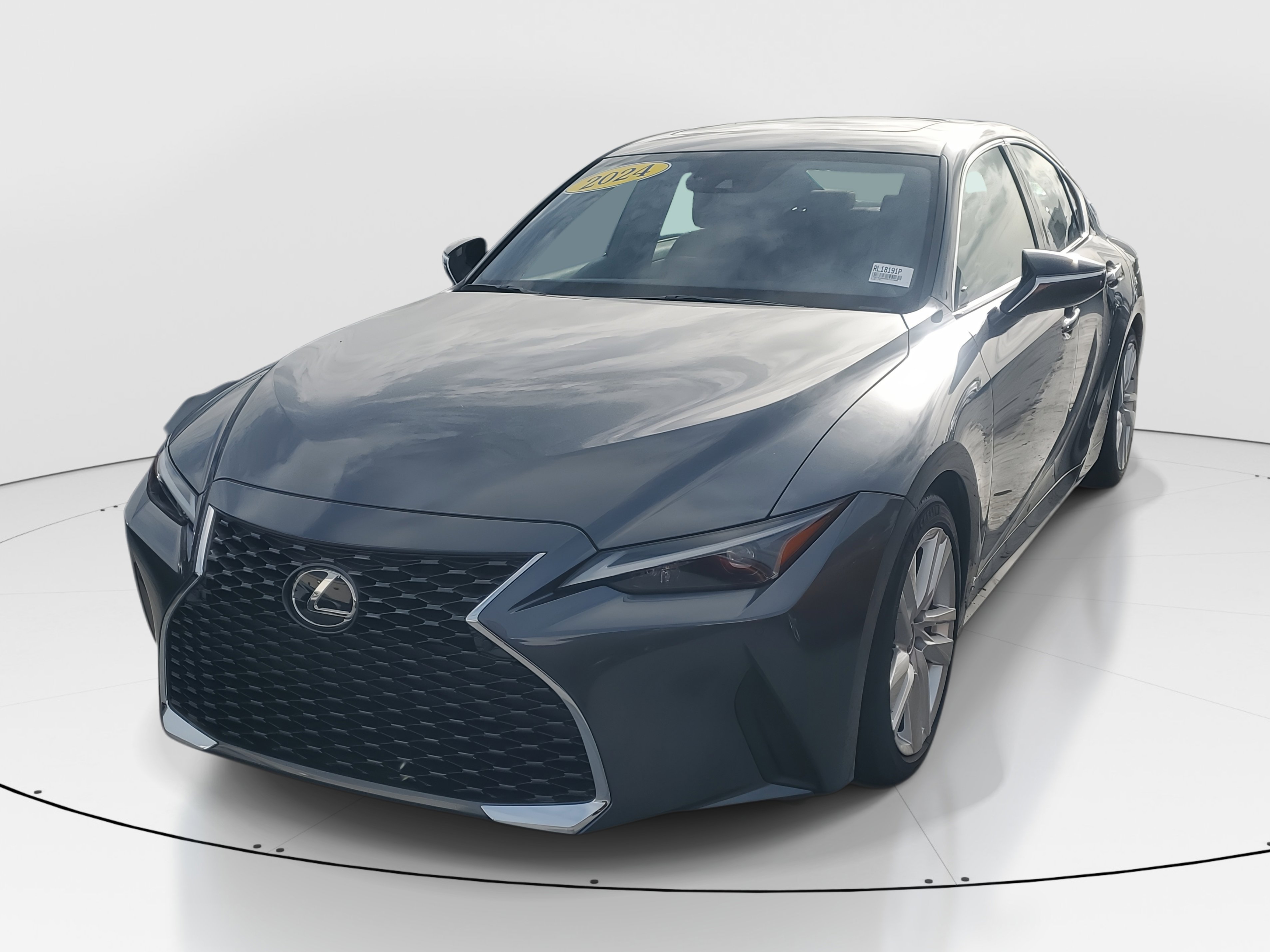 2024 Lexus IS 300 photo 4