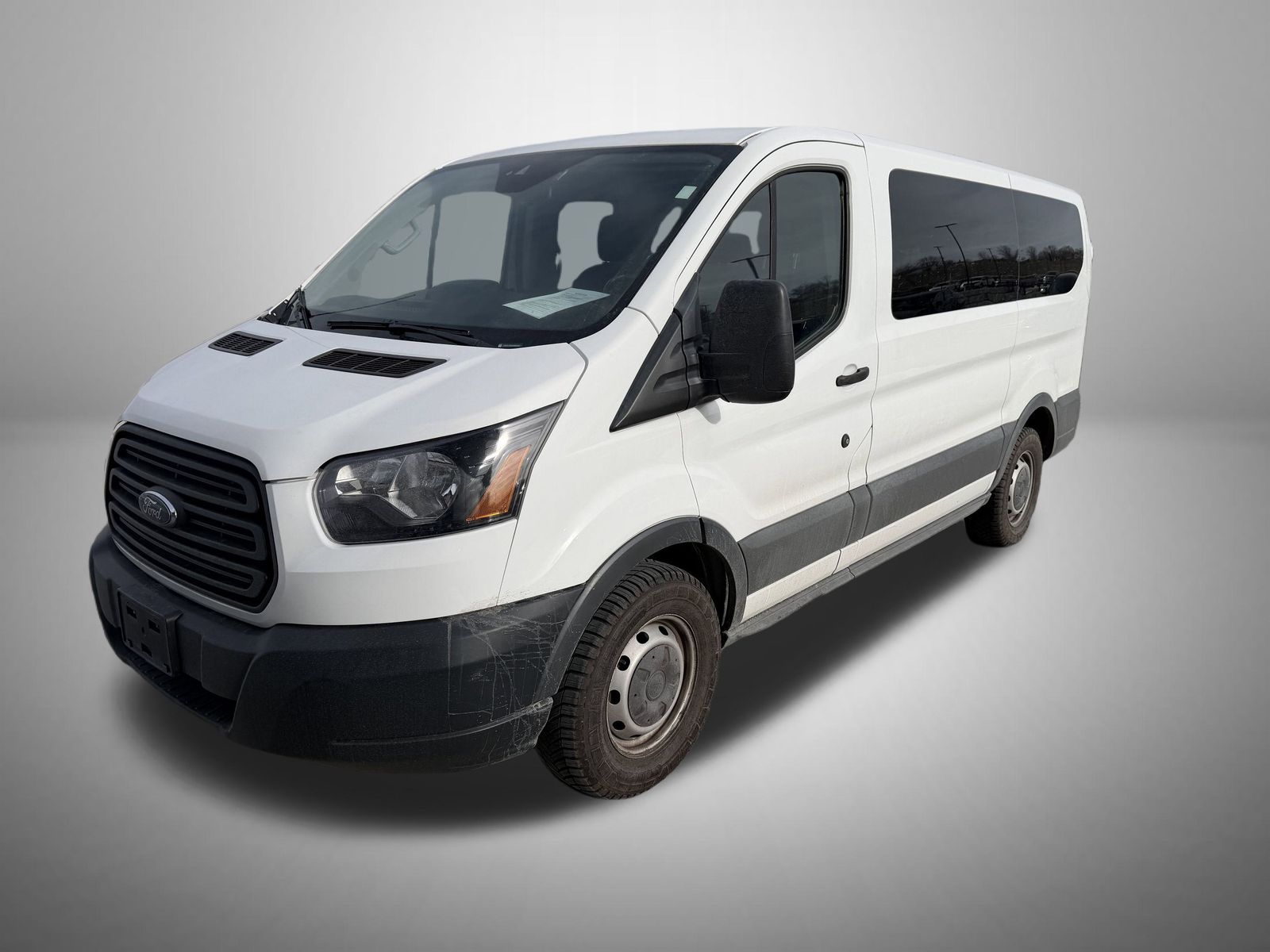 2016 Ford Transit XLT's photo