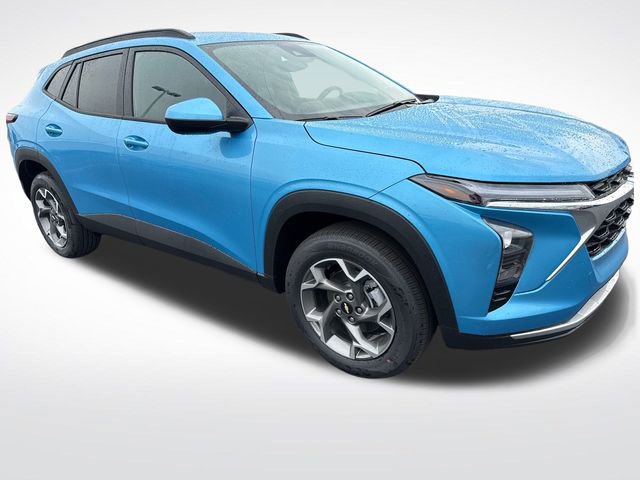 2025 Chevrolet Trax LT photo 6