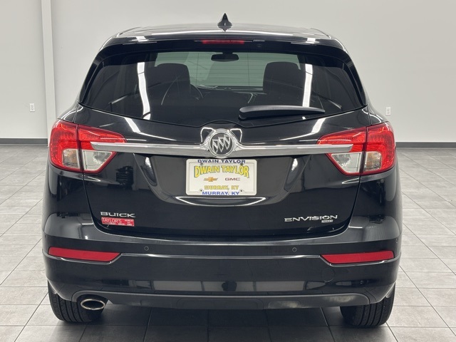 2018 Buick Envision Preferred photo 2
