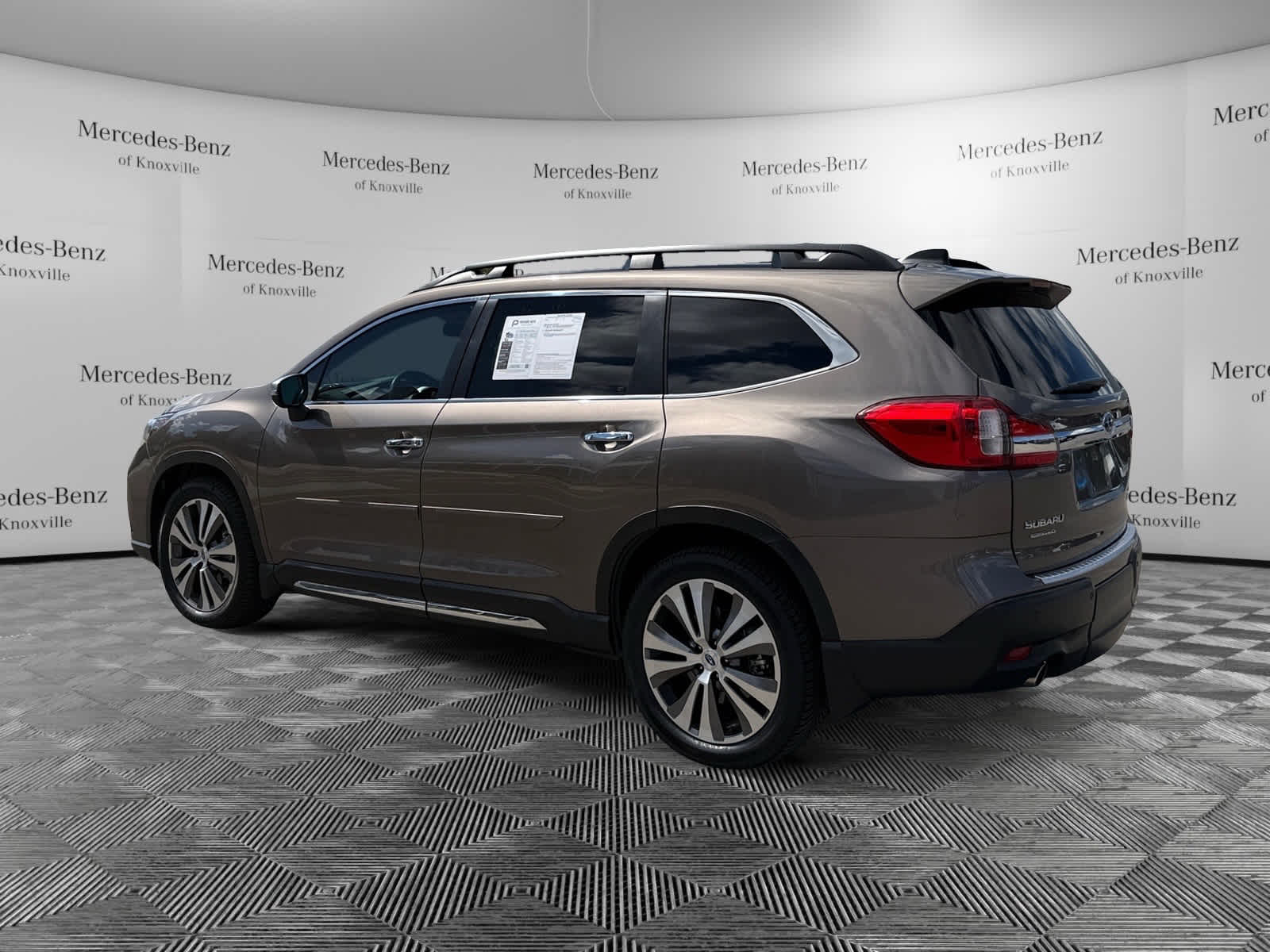 2021 Subaru Ascent Touring photo 3