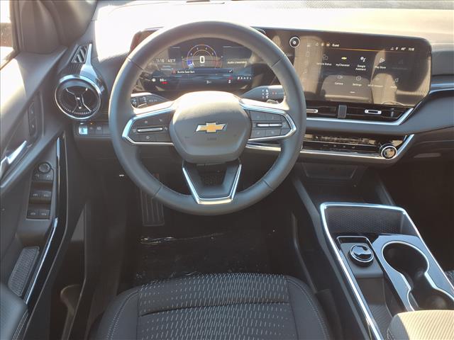 2026 Chevrolet Equinox LT photo 3