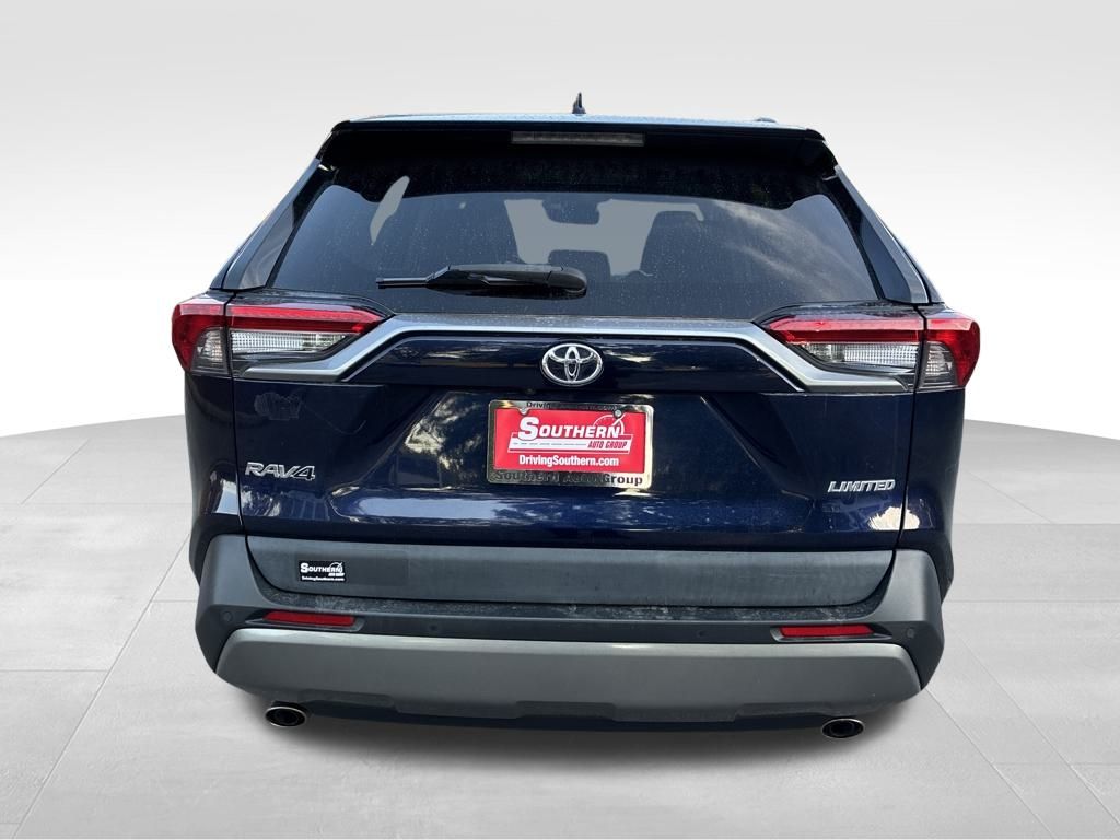 2021 Toyota RAV4 Limited photo 3