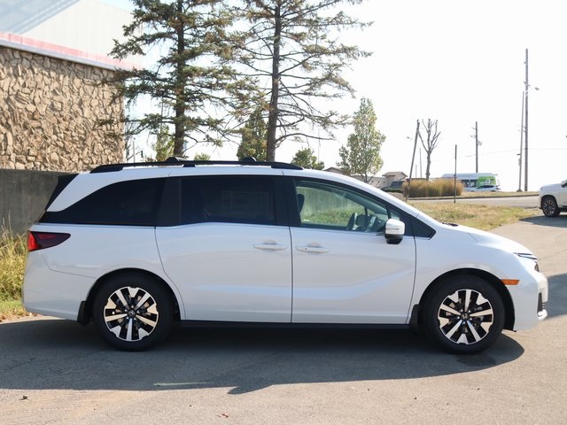 2026 Honda Odyssey EX-L photo 4
