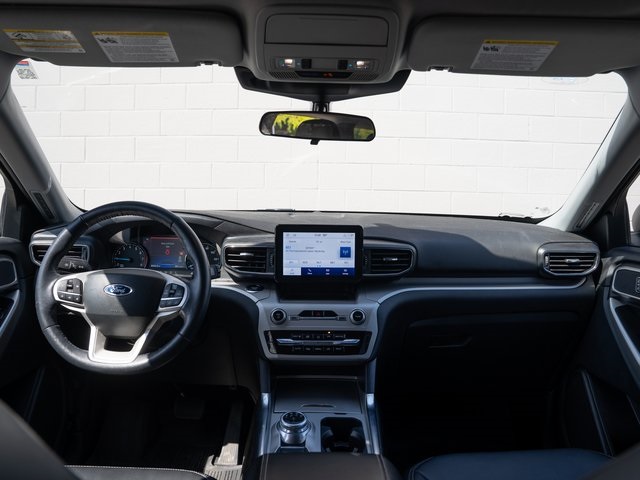 2023 Ford Explorer XLT photo 23
