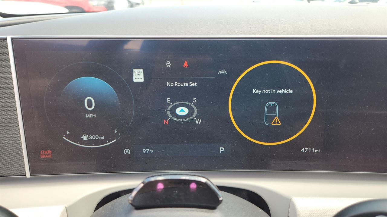 2025 Hyundai Tucson SEL Convenience photo 28
