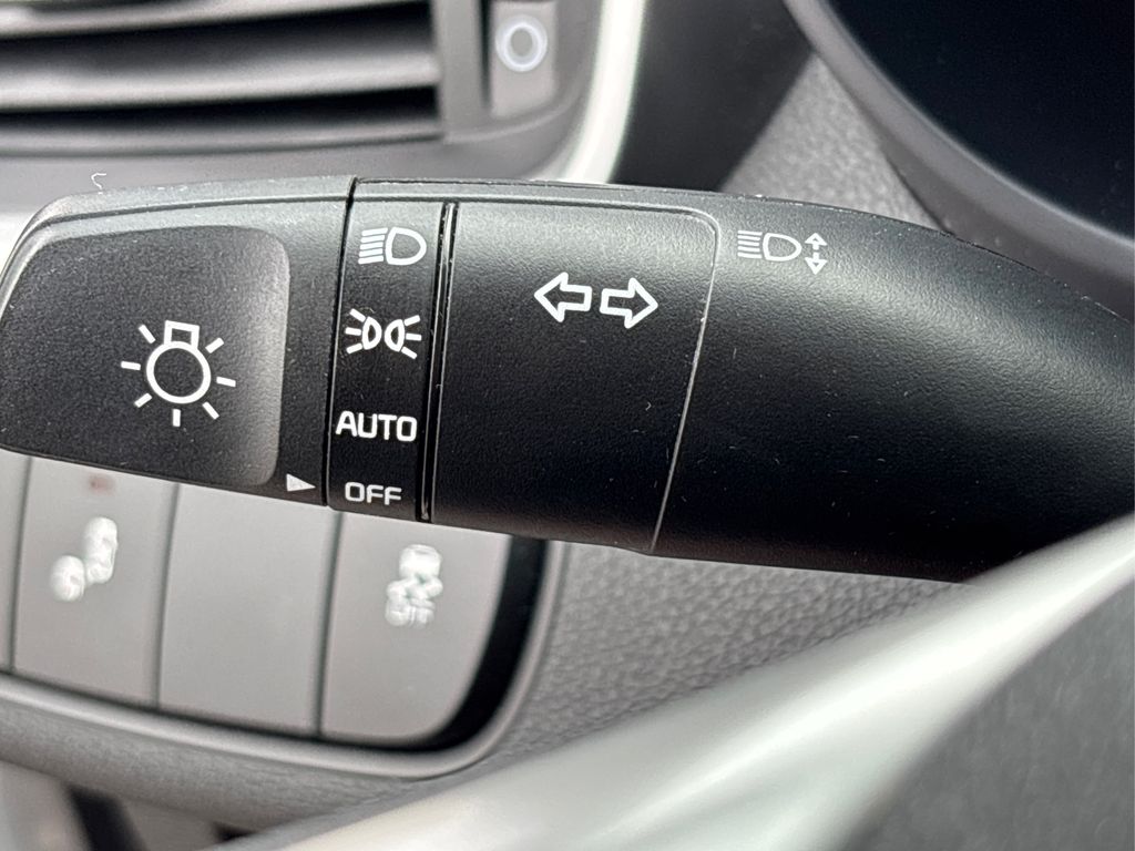 2019 Kia Sorento LX photo 21
